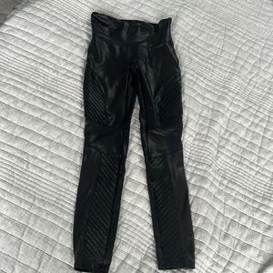 Spanx faux leather leggings - moto style